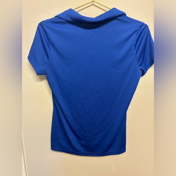 Polo - Picture 2 of 2